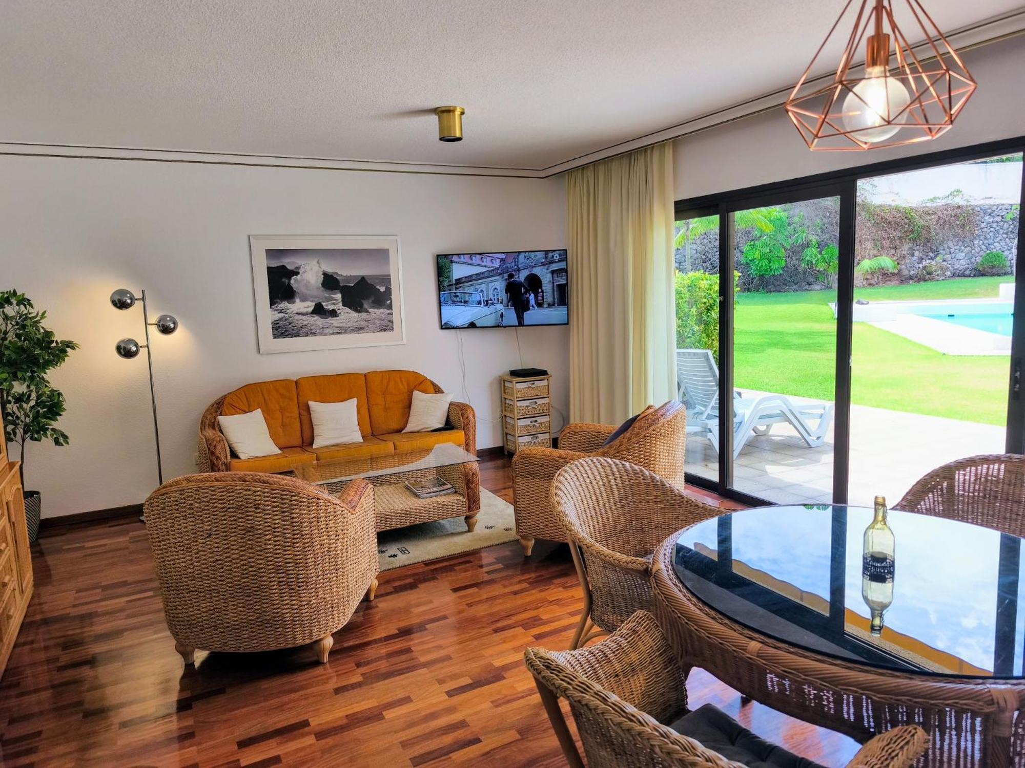 Апартаменти Elegant And Peaceful Aparments With Pool And Garden Пуерто-де-ла-Крус Екстер'єр фото